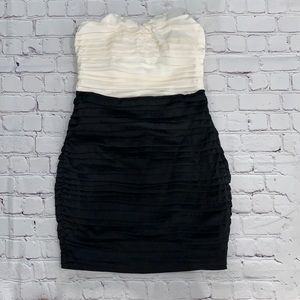 Express Strapless Ruched Dress - Black and White